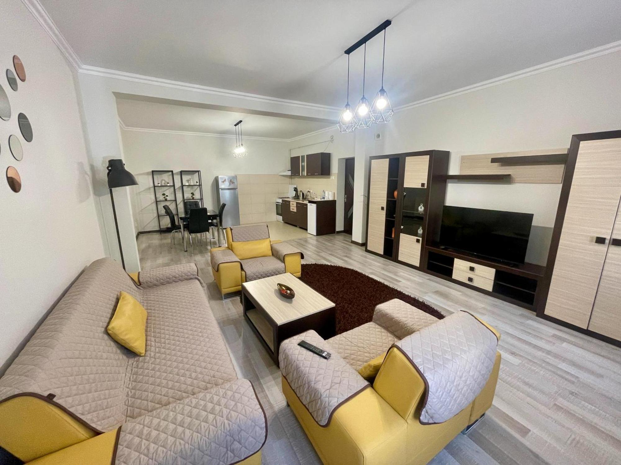Enjoy Apartments - Spacious Retreat In Our Villa Kluž Exteriér fotografie